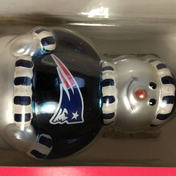 NFL New England Patriots Blown Glass Ornament NWT - Picture 7 of 15